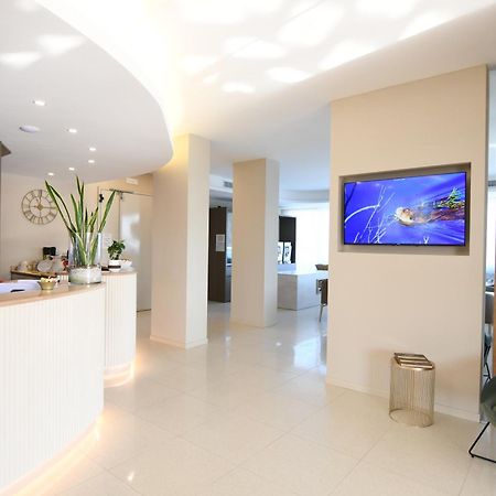 Albergo Grappolo D'Oro モンテベッルーナ エクステリア 写真