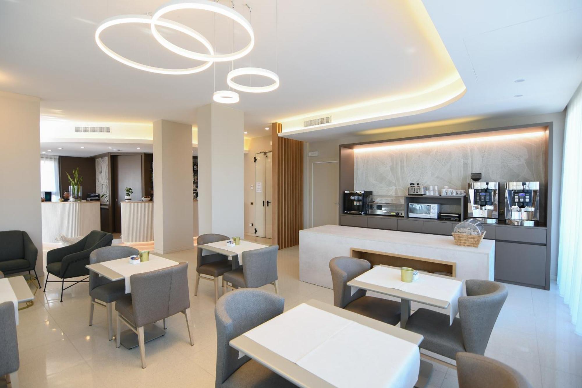 Albergo Grappolo D'Oro モンテベッルーナ エクステリア 写真